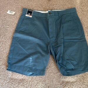 Men’s Roundtree & York shorts